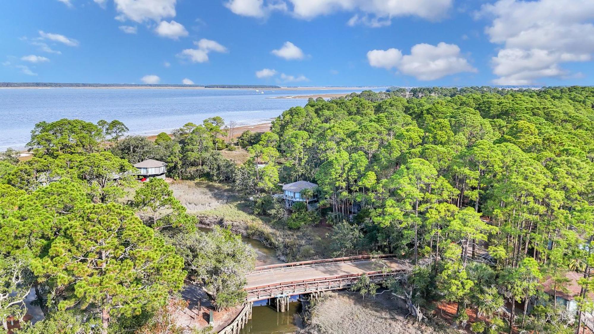 فيلا A Magical Treehouse By The Sea! هيلتون رئيس جزيرة المظهر الخارجي الصورة