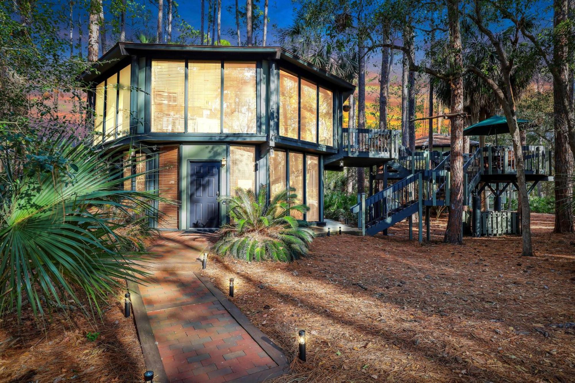 فيلا A Magical Treehouse By The Sea! هيلتون رئيس جزيرة المظهر الخارجي الصورة